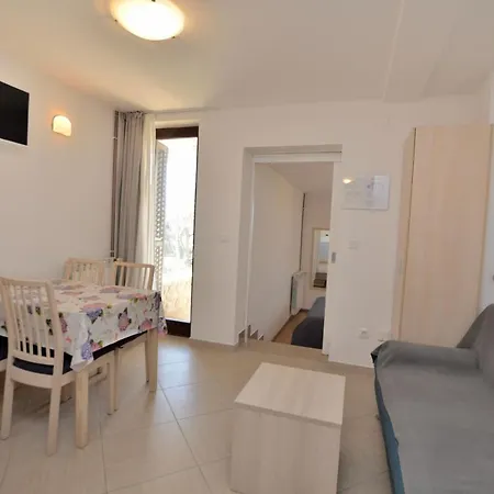 Marija Apartment *