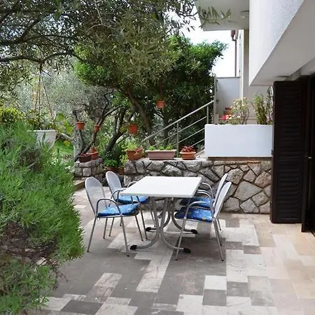 Marija Daire Cres